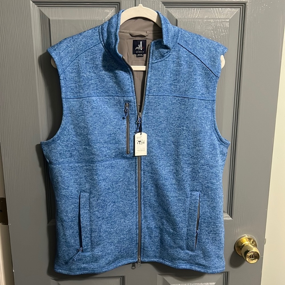 Johnnie-O size Medium vest, NWT